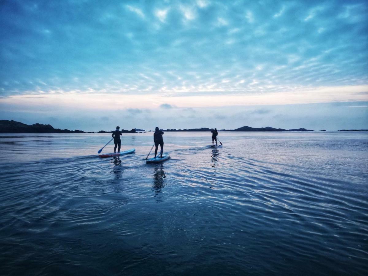 Les Pieds Dans L'Eau Acces Direct A La Plage ! Granville Exterior photo